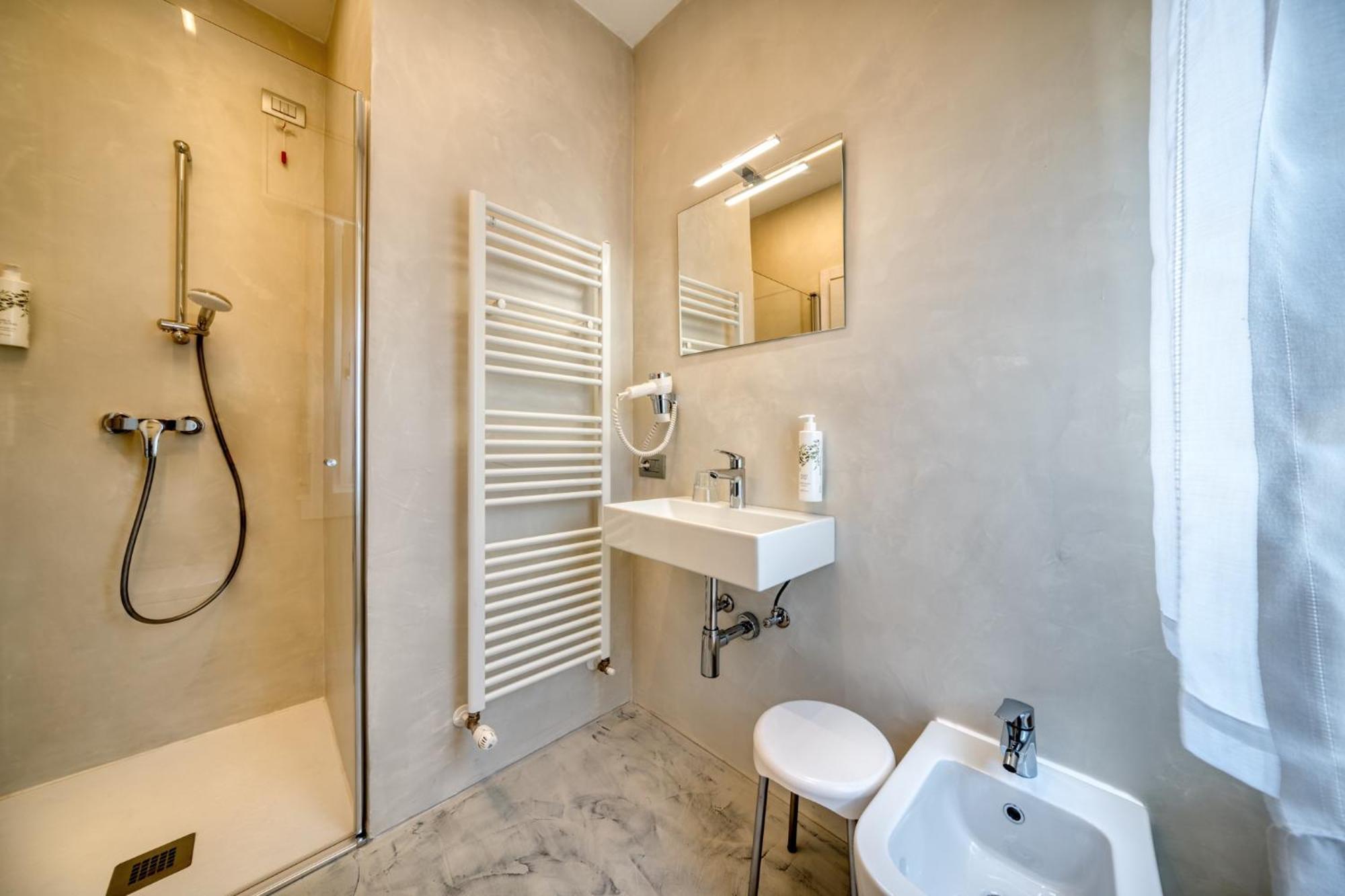 Hotel Martinelli Ronzo-Chienis Quarto foto